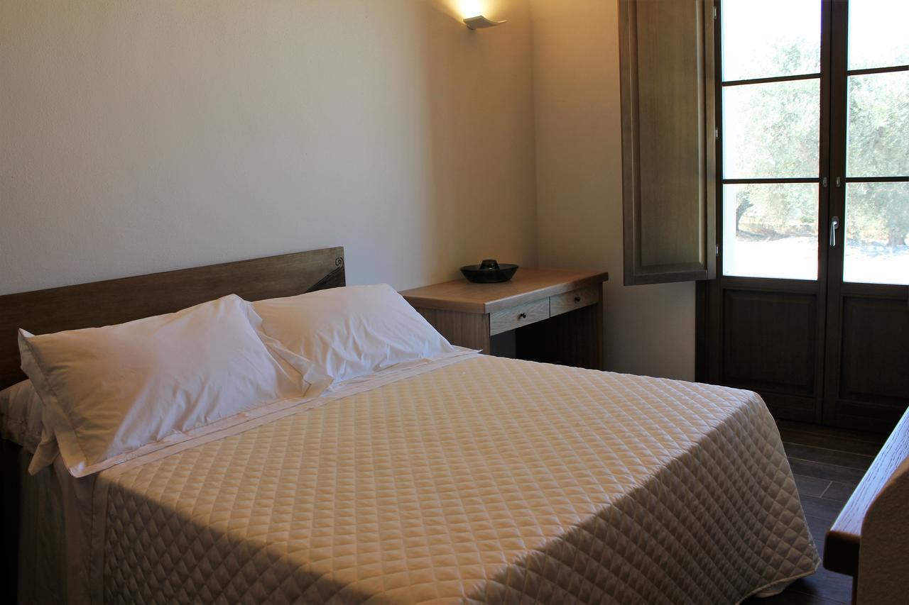 Serra Niedda Resort & Agriturismo ソルソ エクステリア 写真